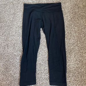Lululemon Size 6 3/4 Leggings